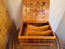 Wooden Trinket Box with Inlaid Diamond Argyle Pattern Lid
