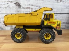 Vintage Tonka Turbo-Diesel Pressed Steel Dump Truck XMB-975 — listing 2