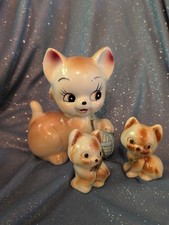 Vintage Ceramic Cat Family Figurine with Kittens on Grassy Base — listing 4