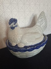 ceramic hen nest Vintage Ceramic Hen on Nest Covered Dish with Basketweave Base — listing 4