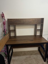 Vintage Oak-Finish Computer Desk with Hutch Top and Dentil Molding — listing 2