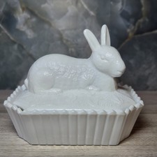 Westmoreland Blue Glass Rabbit on Nest Covered Dish (4.5 inch) — listing 3