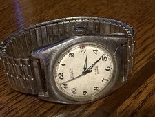 Vintage Gruen Precision 17 Jewels Men's Wristwatch with Date, 14K Gold Filled Cushion Case — listing 5