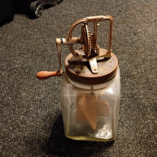 Antique Dazey Glass Jar Butter Churn with Cast Iron Gear Crank Top — listing 2