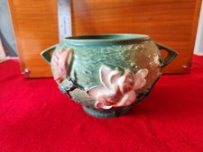 Roseville Pottery Magnolia Pattern Two-Handled Vase — listing 6