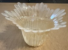Murano-Style Opalescent Art Glass Petal/Fazzoletto Bowl — listing 3