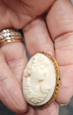Antique Carved Shell Cameo Brooch, Diana/Luna Goddess with Crescent Moon, listing 3