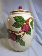 Figural Apple-Shaped Covered Ceramic Cookie Jar / Canister with Green Leaf Finial — listing 5