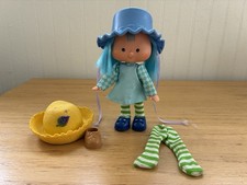 Vintage Kenner Blueberry Muffin Strawberry Shortcake Doll with Blue Bonnet, Comb & Original Clothing, 6" Tall — listing 4