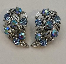 Vintage Gold-Tone Multi-Color Rhinestone Statement Clip Earrings — listing 6
