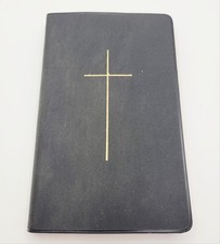 Vintage First Communion Keepsake Lot — Pink Vinyl Case, Prayer Book, Scapular, Veil — listing 2