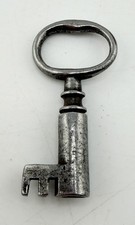 Set of 3 Vintage Ornate Skeleton Barrel Keys with Filigree Bows — listing 6