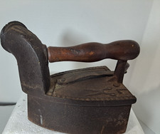 Antique Cast Iron Sad Iron (Flat Iron) with Loop Handle, Maker Unknown — listing 4