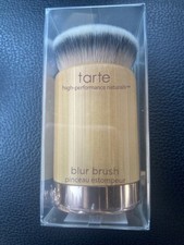Contour Foundation Makeup Brush with Angled Wood-Look Handle