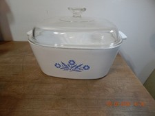 CorningWare Blue Cornflower Casserole Dish with Pyrex Glass Lid A-1.5-B — listing 3