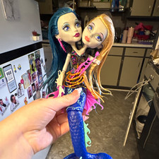 Monster High Great Scarrier Reef Peri & Pearl Serpentine Two-Headed Mermaid Doll — listing 5