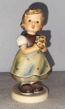 Goebel M.I. Hummel "For Mother" Figurine #257 — listing 2