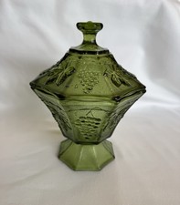 Vintage Art Deco Green Pressed Glass Footed Vase, Block and Lens Pattern — listing 3