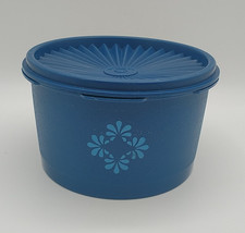 Vintage Tupperware Servalier Nesting Canister Set of 4, Harvest Gold with Starburst Lids — listing 4