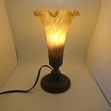 Three-Light Tulip Lily Table Lamp with Murano-Style Art Glass Shades and Figural Butterfly Bronze-Tone Base — listing 4