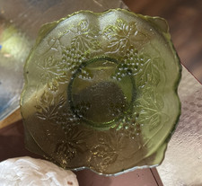 Vintage Pressed Glass Grape Pattern Shallow Serving Bowl / Console Plate — listing 4