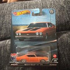 Hot Wheels '70 Chevy Chevelle SS Die-Cast Car in Spectraflame Green with White Stripes — listing 2