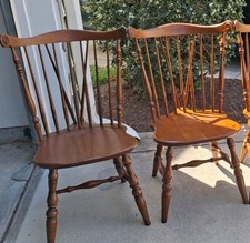 Ethan Allen Heirloom Nutmeg Maple Comb-Back Windsor Armchair, Model 10-6040 — listing 5