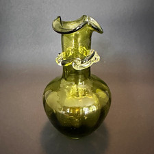 Hand-Blown Emerald Green Art Glass Pillow Vase with Pinched Form — listing 5
