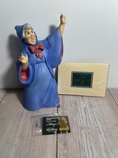 Walt Disney Classics Collection Fairy Godmother "Bibbidi, Bobbidi, Boo" Figurine from Cinderella — listing 5