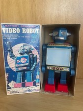 Vintage Battery Operated Video Robot with Original Box, Horikawa (S.H. Mark), Made in Japan — listing 6