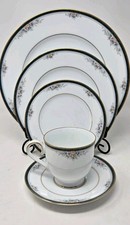 Vintage Noritake Fine China Dinnerware Group - Multiple Floral Patterns — listing 2