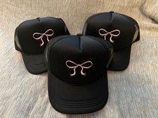 Black and Pink Snapback Baseball Cap with Embroidered Script Logo — listing 4