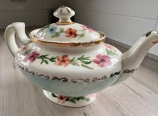 Royal Doulton Vogue Collection 'Sophistication' TC 1157 White Fine China Teapot with Floral Band