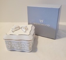 Wedgwood Celestial Platinum Bone China Covered Trinket Box — listing 4