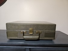 Vintage Portable Suitcase Record Player Turntable