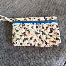 Vera Bradley Quilted Zip Cosmetic Make-up Bag in Ribbons Floral Print, listing 6