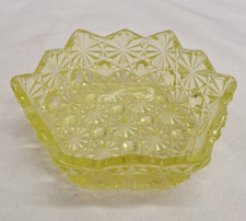 Antique Uranium Glass Daisy & Button Two-Handled Bowl (Nappy), 5 inch — listing 2