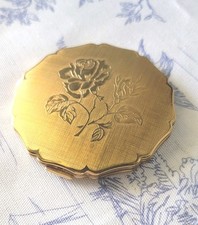 Vintage Stratton Powder Compact with Pink Rose Chintz Floral Design — listing 6
