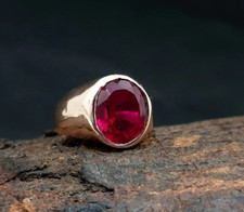 Vintage Men's Signet Ring with Emerald-Cut Red (Synthetic Ruby) Stone, Engraved Shoulders — listing 4