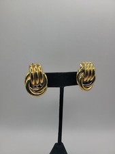 Vintage Gold Tone Love Knot Clip-On Earrings — listing 5