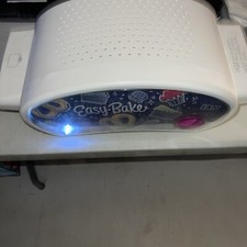 Easy-Bake Ultimate Oven (Purple/White, Food-Themed Graphics) — listing 3