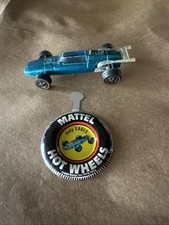 Hot Wheels Redline 'Beach Bomb' style Flower Power Van (Hippie Mobile) in Hot Pink/Magenta — listing 6