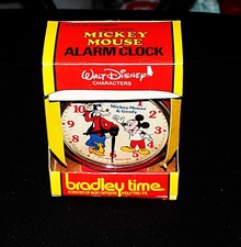Disney Mickey Mouse Red Twin-Bell Analog Alarm Clock — listing 3