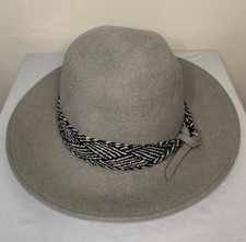 Royal Blue Wide-Brim Felt Fedora Hat, Size 57 (US 7 1/8)