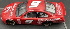 Action 1:24 Bill Elliott #94 McDonald's Mac Tonight Ford Thunderbird Diecast — listing 6