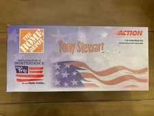 Action Racing Collectables Tony Stewart #20 Home Depot 2005 Chevy Monte Carlo 1:24 Diecast Stock Car — listing 6