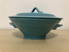 Vintage Homer Laughlin Harlequin Red Covered Casserole Dish — listing 3