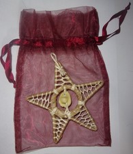 Handwoven Coiled Straw Star-Shaped Basket with Raffia Floral Decoration — listing 2