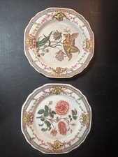 Chinese Export-Style Hand-Painted Porcelain Bowl with Gilt Floral Decoration — listing 4