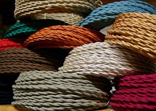 Bundle of Vintage Cloth-Insulated Copper Hookup Wire Leads with Decorative Red Paper Wrap — listing 6